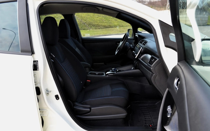 Nissan Leaf cena 62900 przebieg: 37800, rok produkcji 2018 z Gdańsk małe 781